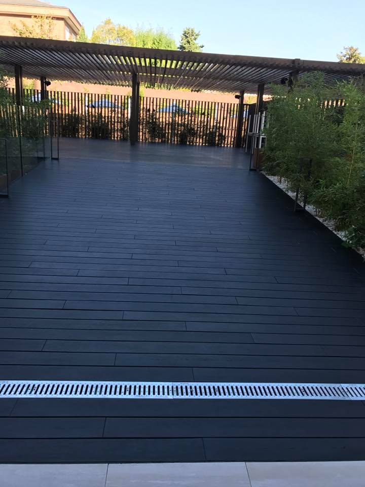 tarimas exteriores para tu piscina